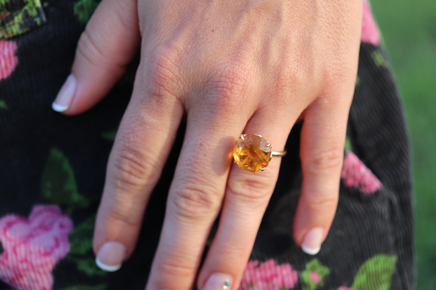 Tiffany and Co Citrine Ring. Tiffany Yellow Large Citrine Solitaire Ring.