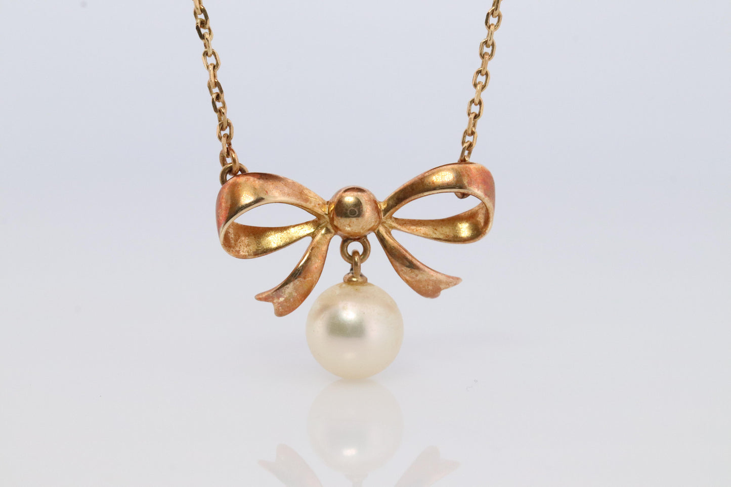 Mikimoto Pendant. Vintage 14k Gold Mikimoto BOW Pearl Diamond Necklace.