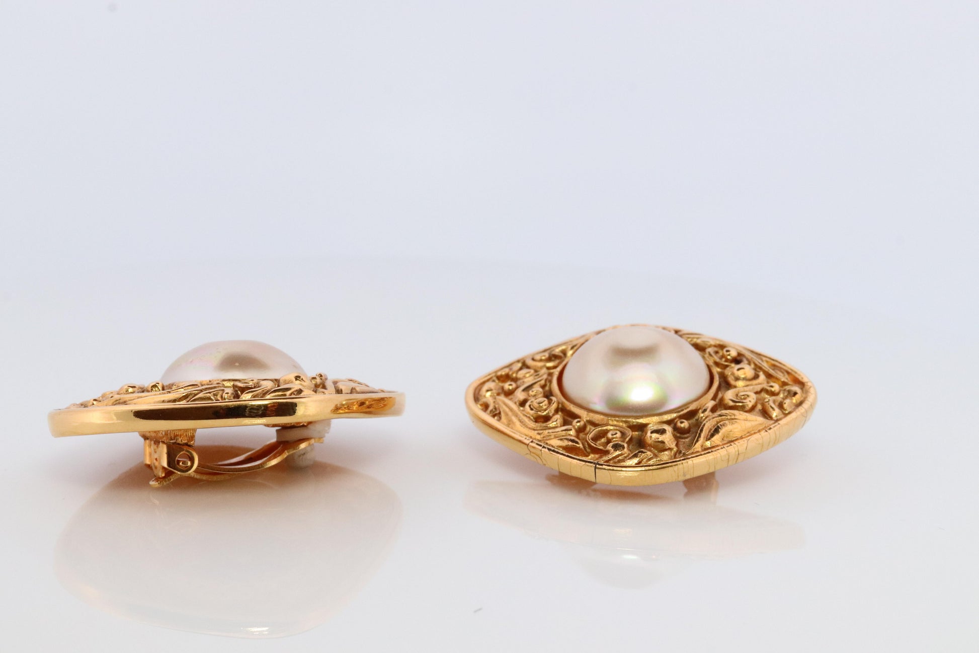 Chanel Earrings. Genuine  CHANEL Mabe Pearl Byzantine Clip on earrings.