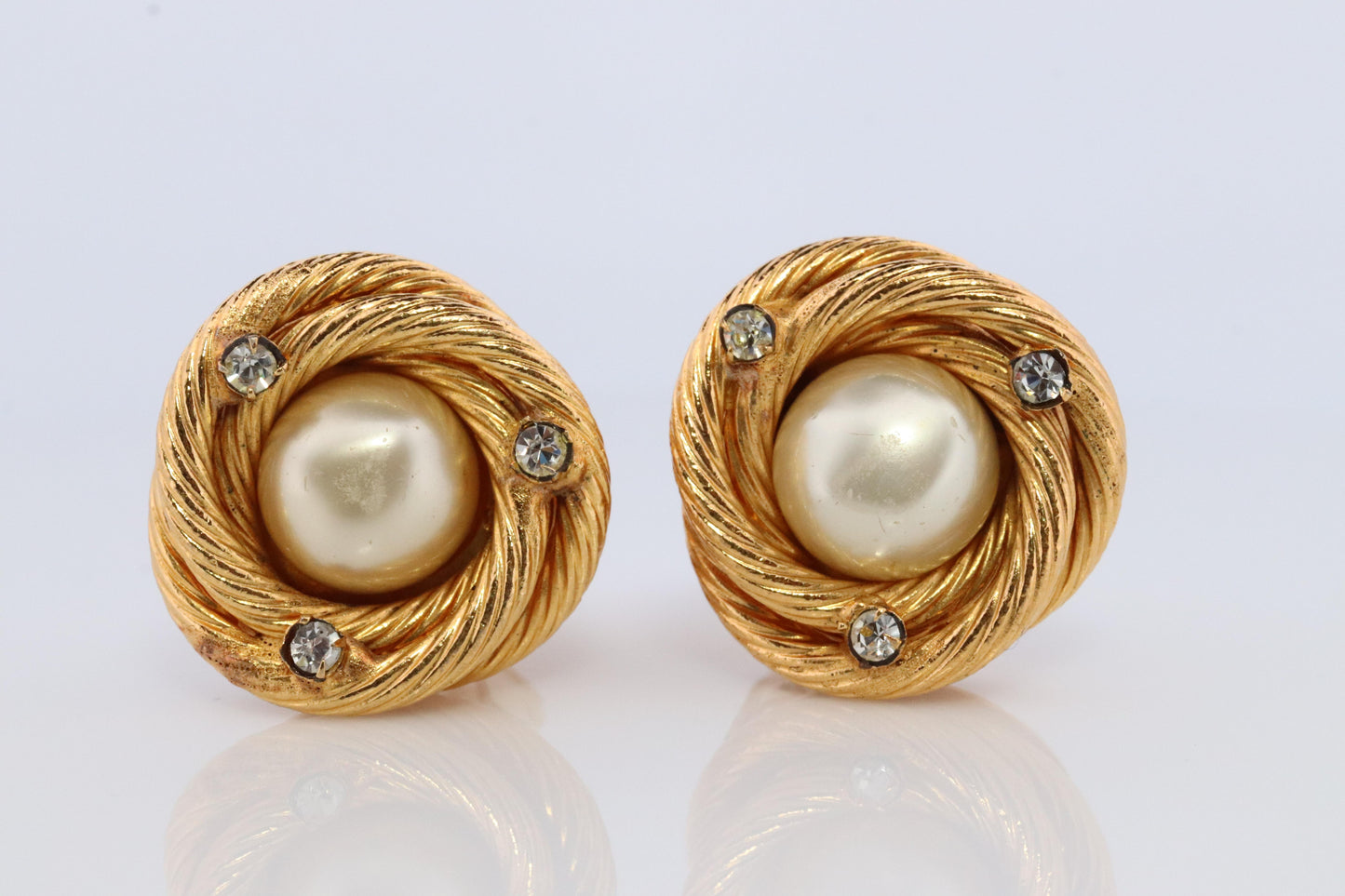 Chanel Earrings. Genuine CHANEL Mabe Pearl Crystal Coil Knot Clip on earrings.