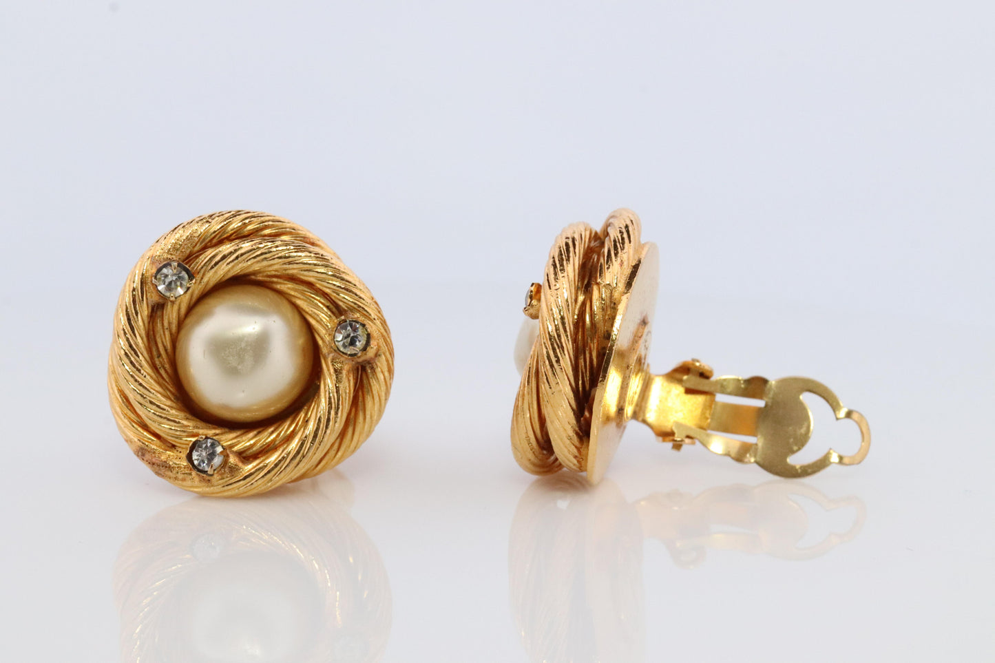 Chanel Earrings. Genuine CHANEL Mabe Pearl Crystal Coil Knot Clip on earrings.