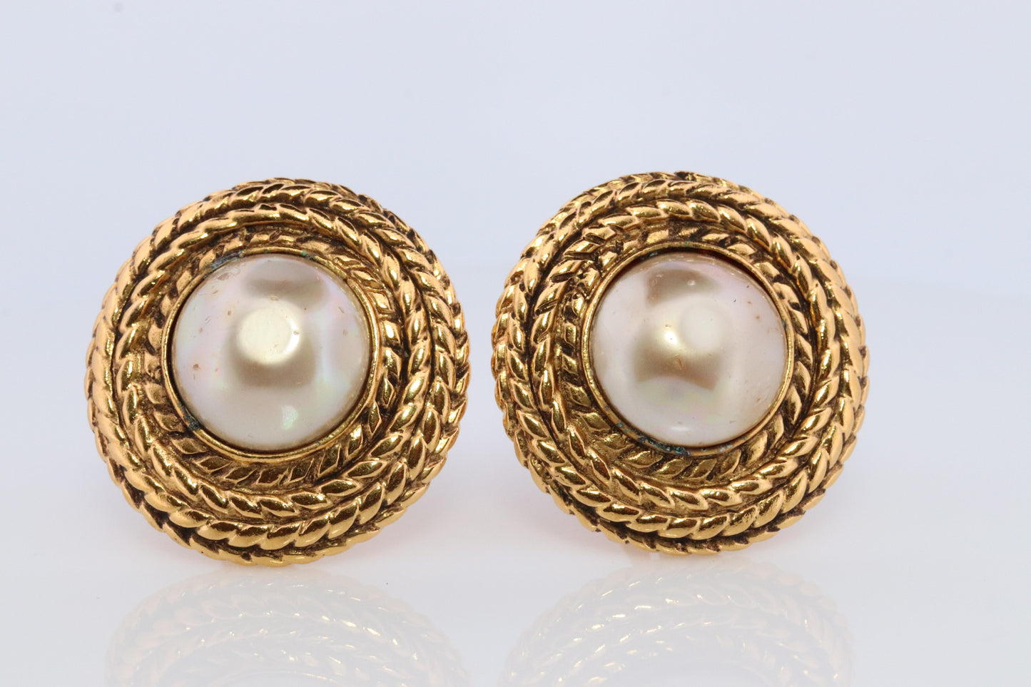 Chanel Earrings. Genuine  CHANEL Mabe Pearl Coil Weave Clip on earrings.