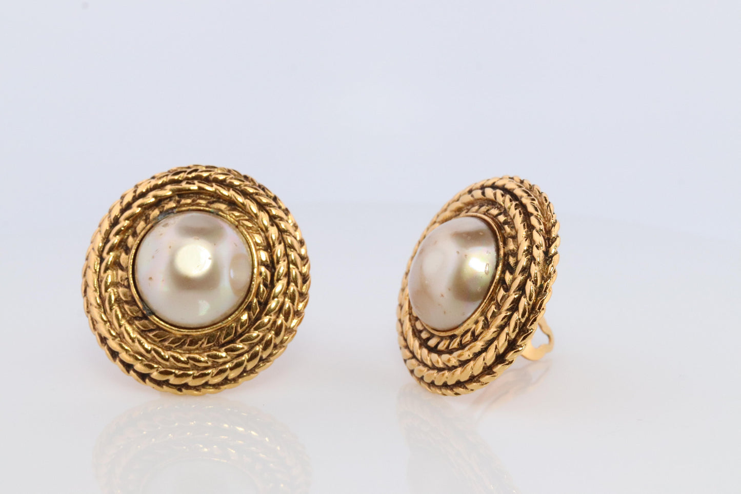 Chanel Earrings. Genuine  CHANEL Mabe Pearl Coil Weave Clip on earrings.