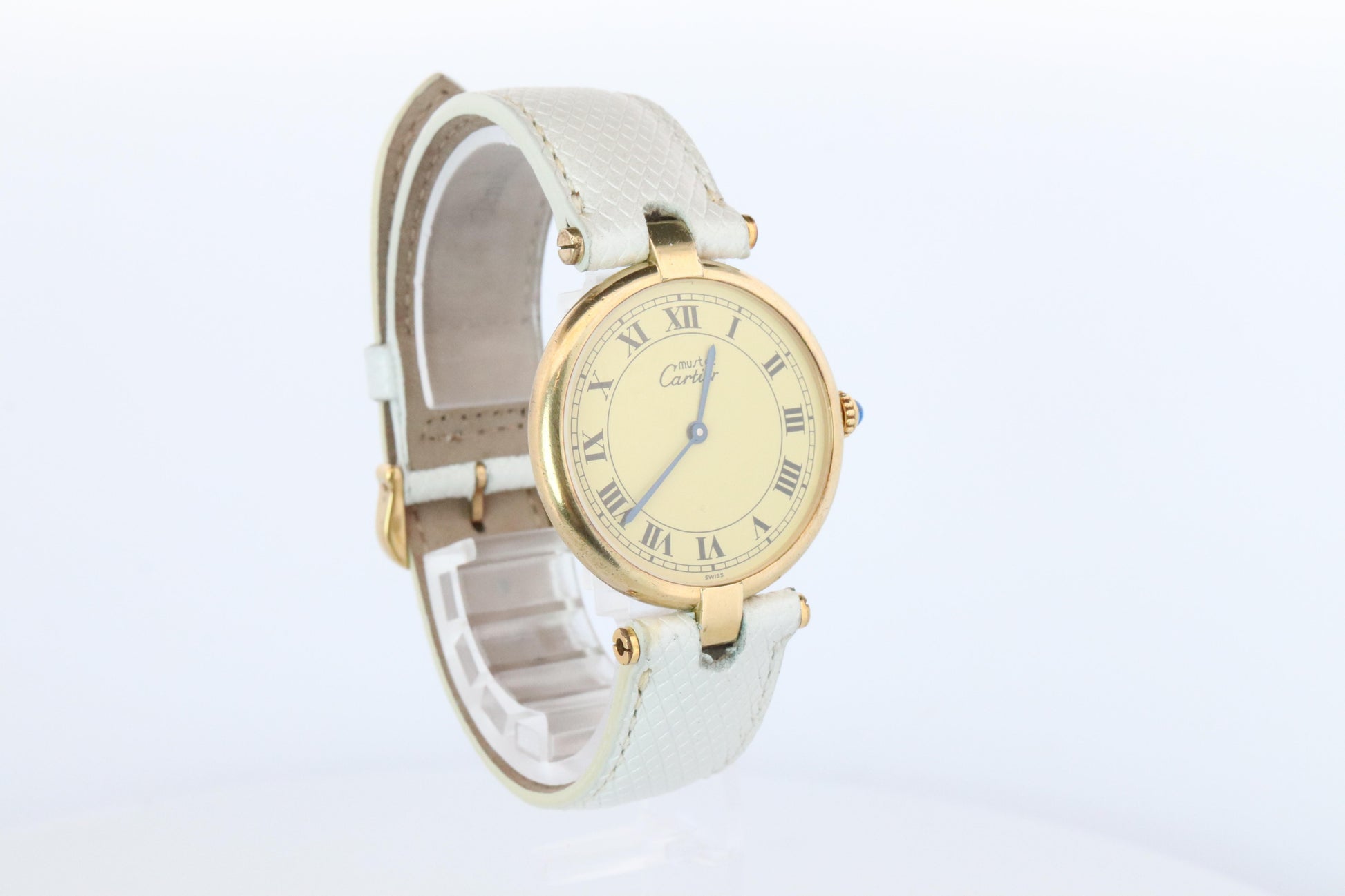 Cartier Watch. Must de Cartier Champagne Dial Vendome Round Argent 590003 30mm.