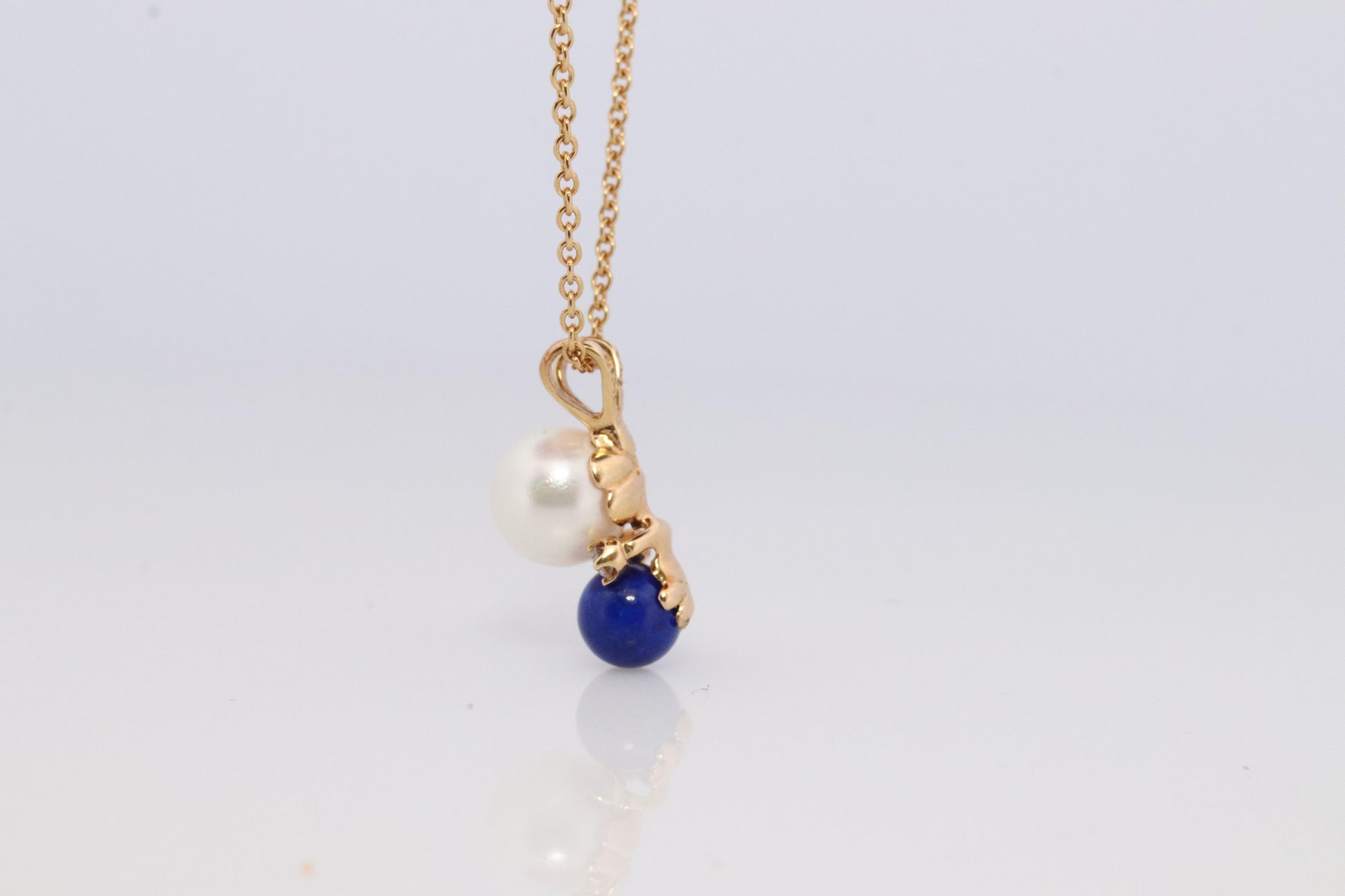 Tiffany and Co Pearl Diamond Lapis Pendant. 18k Tiffany Elsa Peretti Necklace