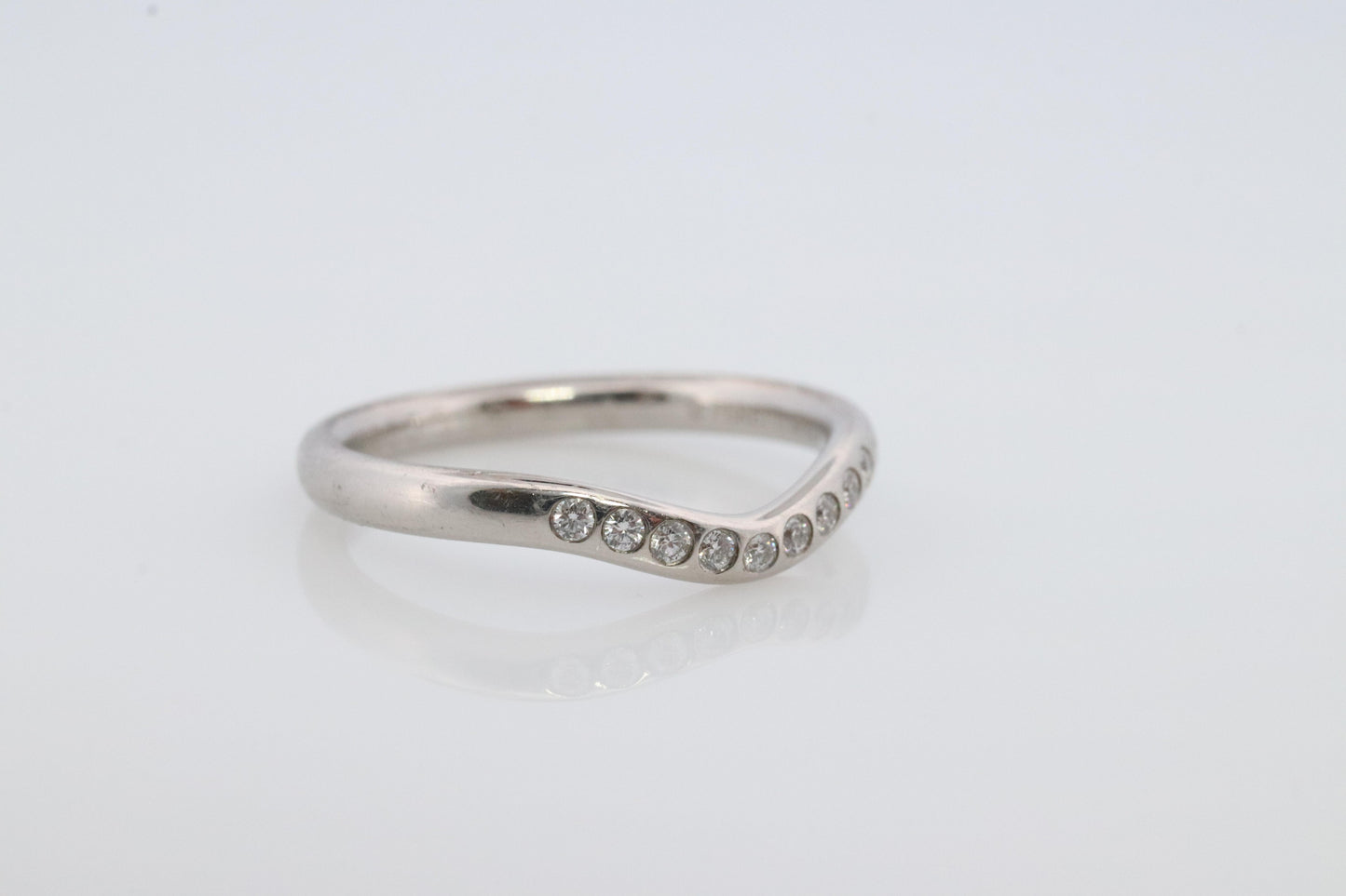 Vintage Tiffany and Co. Diamond Eternity Platinum Ring. Tiffany Curve PT950 band