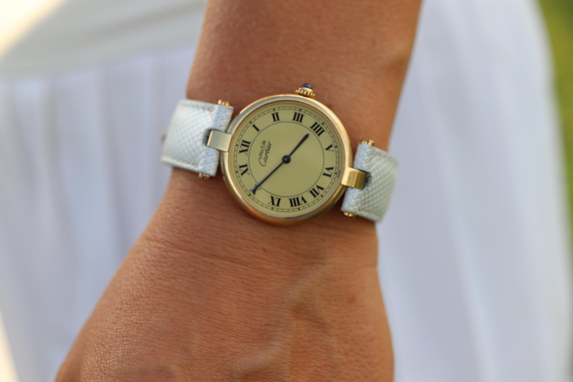 Cartier Watch. Must de Cartier Champagne Dial Vendome Round Argent 590003 30mm.