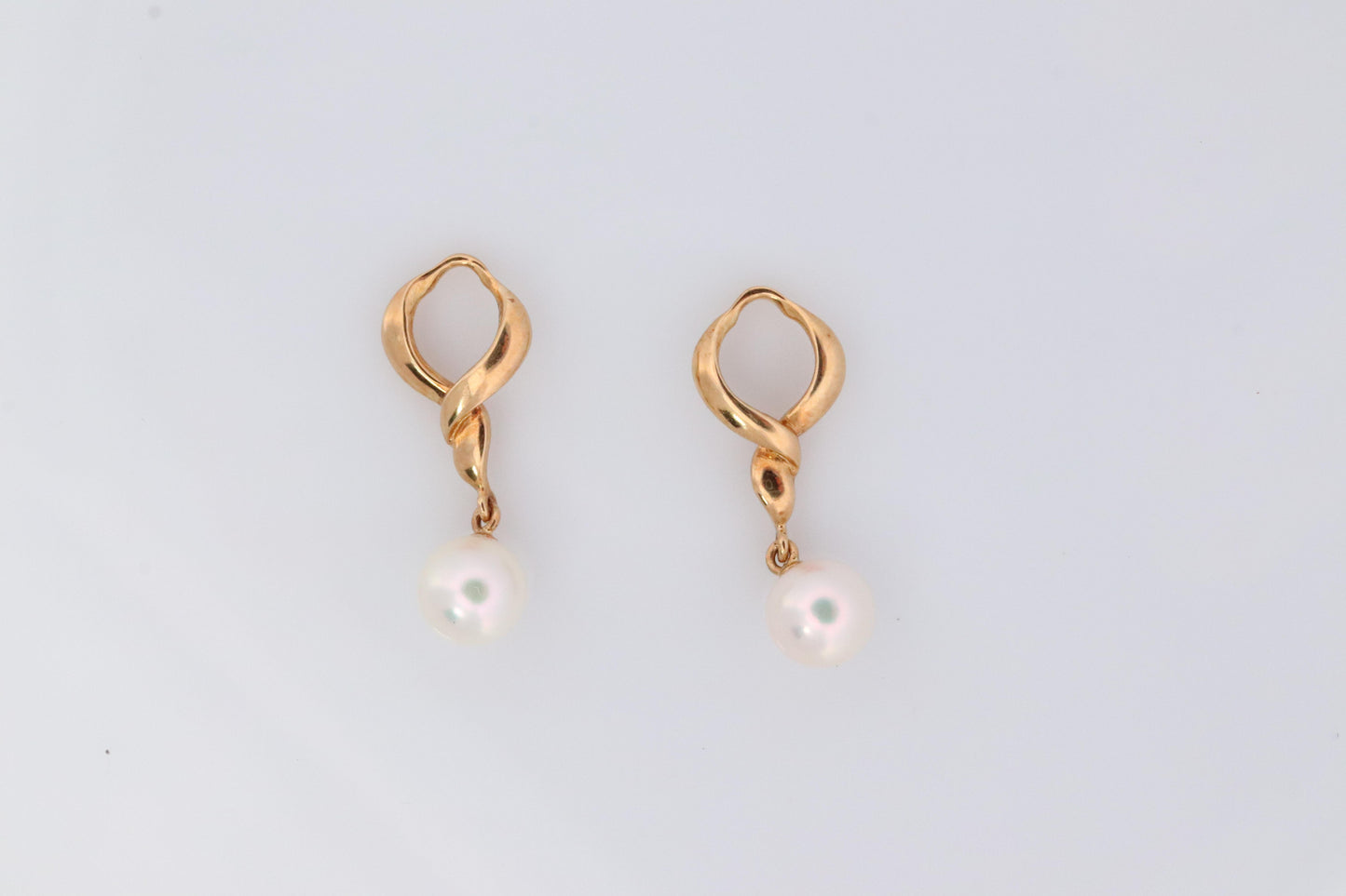 Mikimoto Earrings Jackets. Vintage 18k Gold Mikimoto Pearl drop Enhancers.