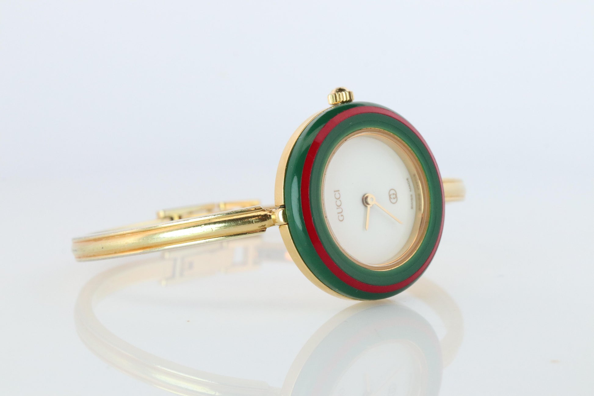 Vintage GUCCI Quartz 1100L Watch. Gucci Ladies Bangle Interchange 10 Bezel watch