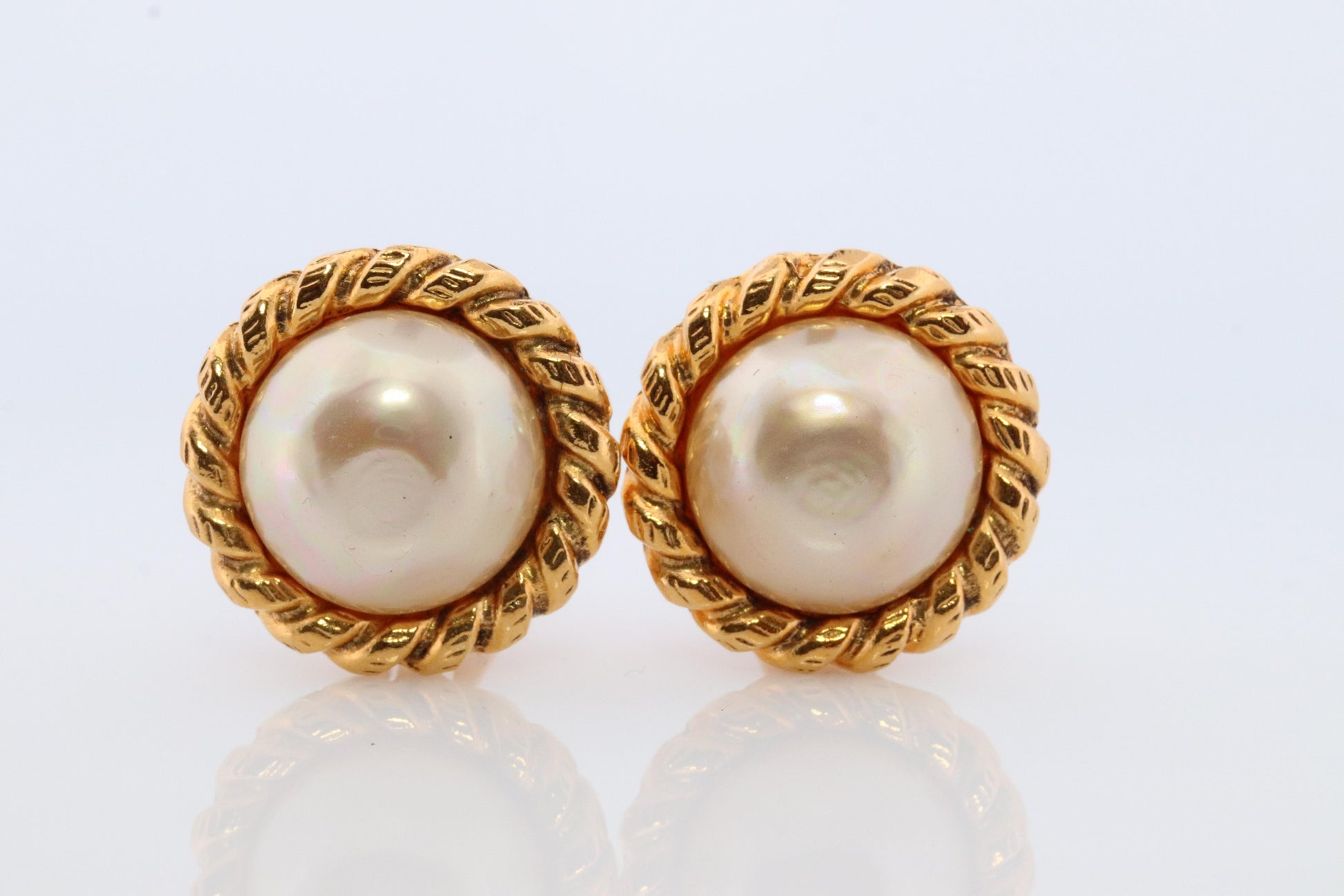 Chanel Earrings. Genuine  CHANEL Mabe Pearl Coil Weave Clip on earrings.