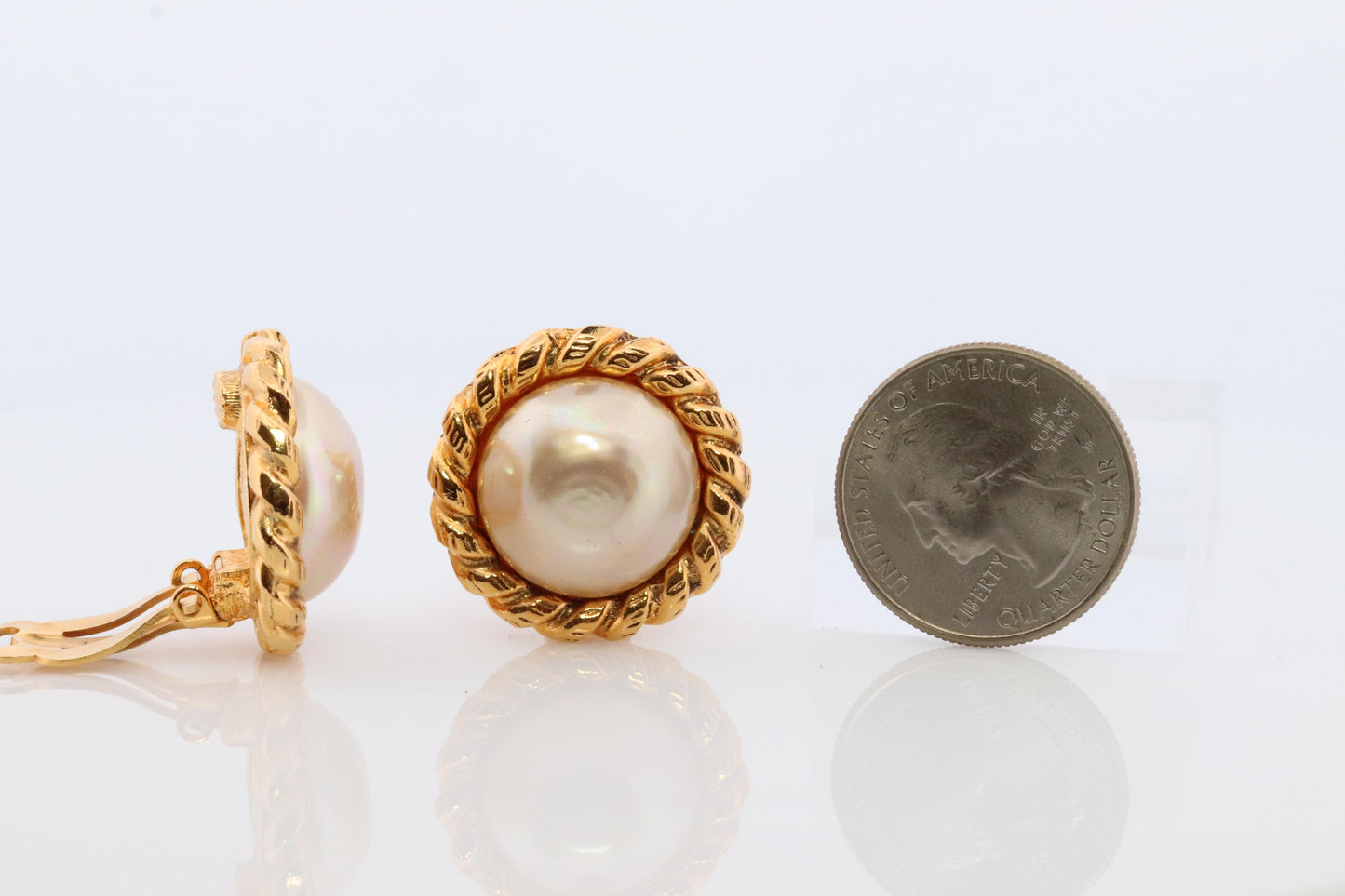 Chanel Earrings. Genuine  CHANEL Mabe Pearl Coil Weave Clip on earrings.