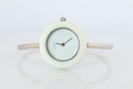Vintage GUCCI Quartz 11/12.2 Watch Bezels Gucci Ladies Silver Bangle wristwatch