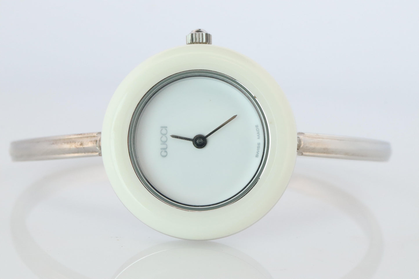 Vintage GUCCI Quartz 11/12.2 Watch Bezels Gucci Ladies Silver Bangle wristwatch