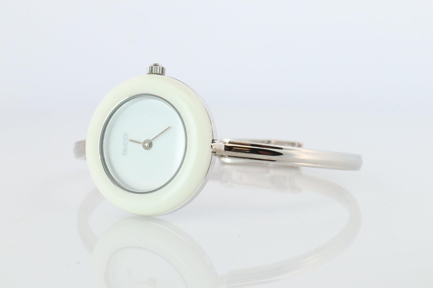 Vintage GUCCI Quartz 11/12.2 Watch Bezels Gucci Ladies Silver Bangle wristwatch