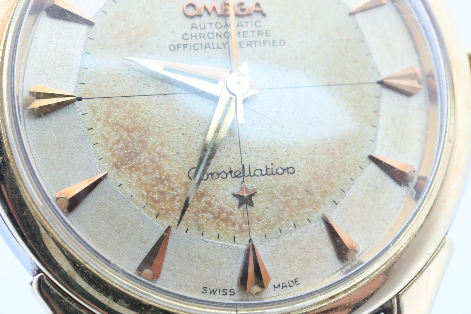 Omega Constellation Pie Pan Watch. Authentic Mens Omega Automatic 5852