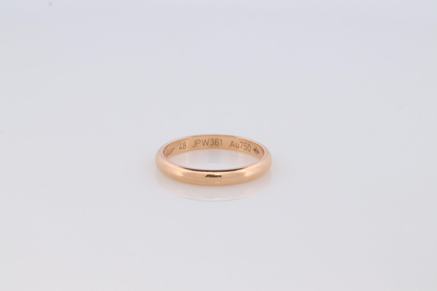 CARTIER 18k 750 Yellow Gold Ring. Cartier 2.5mm 18k wedding band.