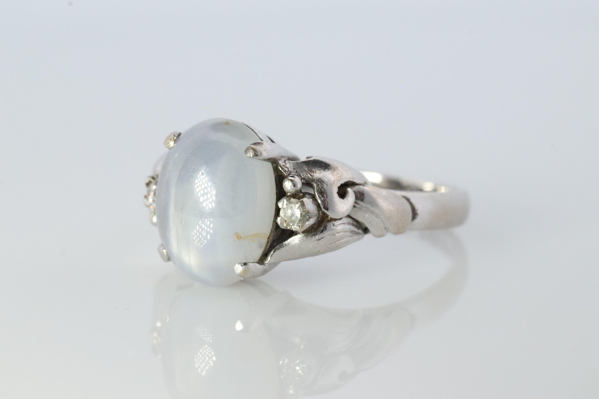 14k Gray Star Sapphire Natural Oval Cabochon ring. Gray Sapphire Diamond ring.