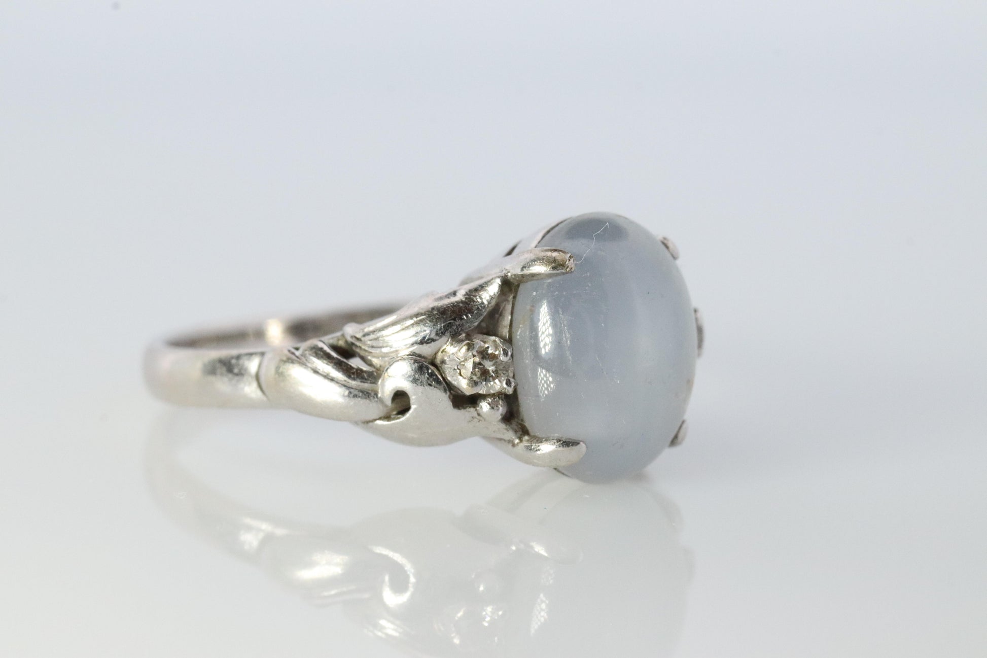 14k Gray Star Sapphire Natural Oval Cabochon ring. Gray Sapphire Diamond ring.