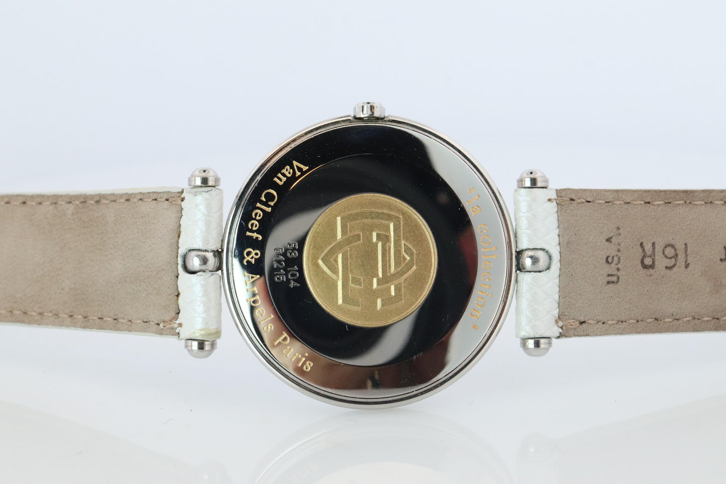 Van Cleef and Arpels 53 104 watch. La Collection 18k SS Round 32mm Watch
