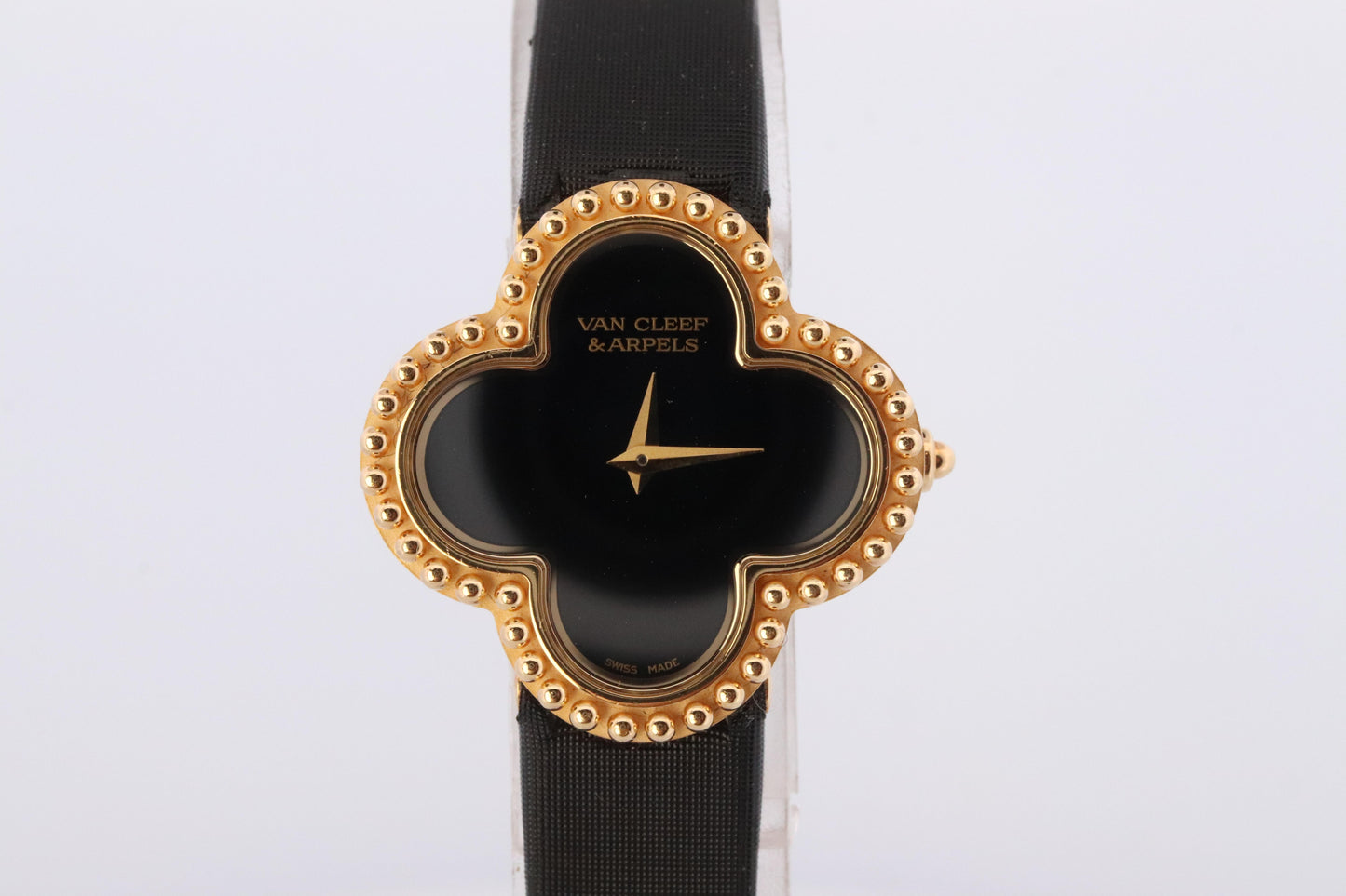 Van Cleef and Arpels Alhambra watch. 18k Gold VCA HH75210 Clove Black Dial.