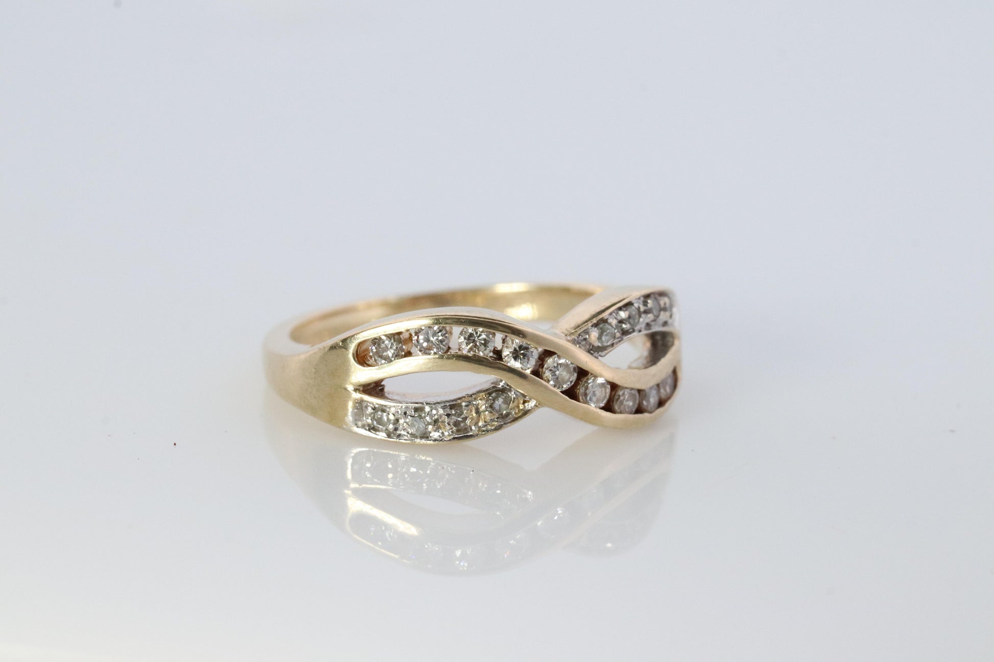 14k Diamond INFINITY criss cross X ring wedding statement ring.