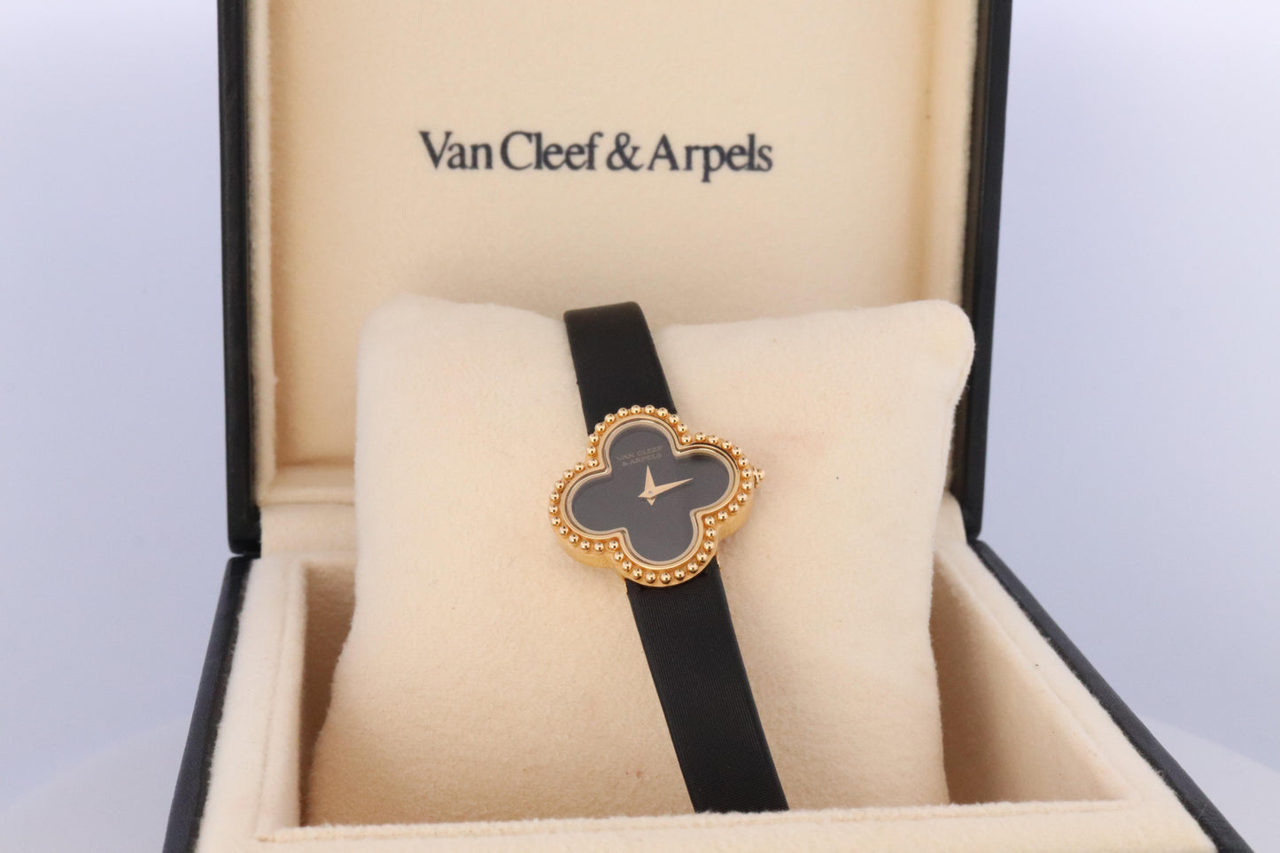 Van Cleef and Arpels Alhambra watch. 18k Gold VCA HH75210 Clove Black Dial.
