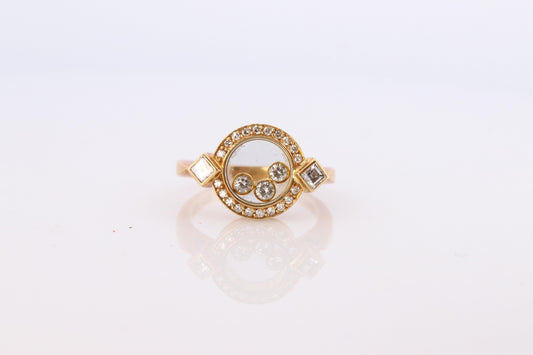 18k Chopard Happy Diamond ring. CHOPARD Happy Diamond band
