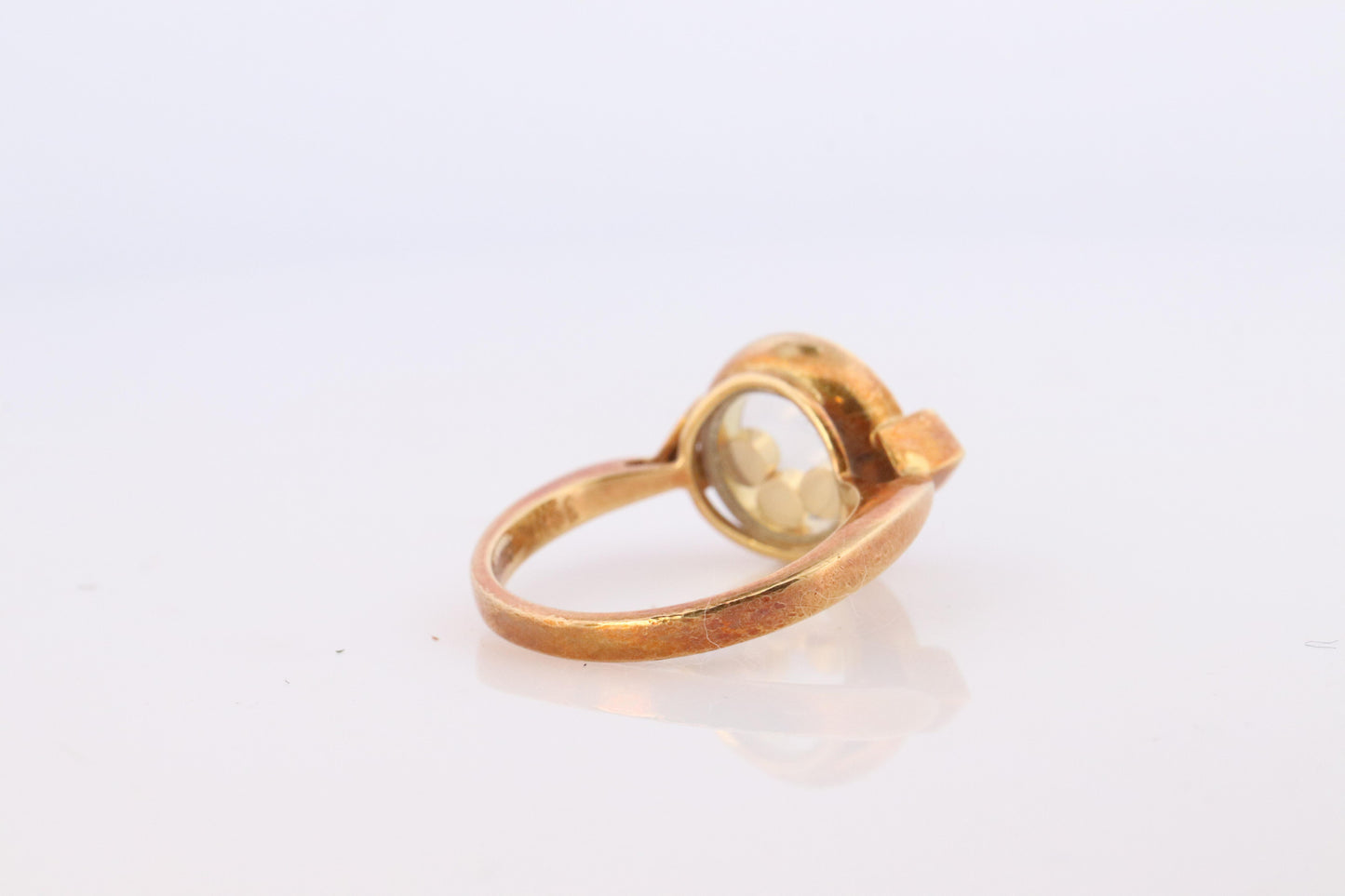 18k Chopard Happy Diamond ring. CHOPARD Happy Diamond band