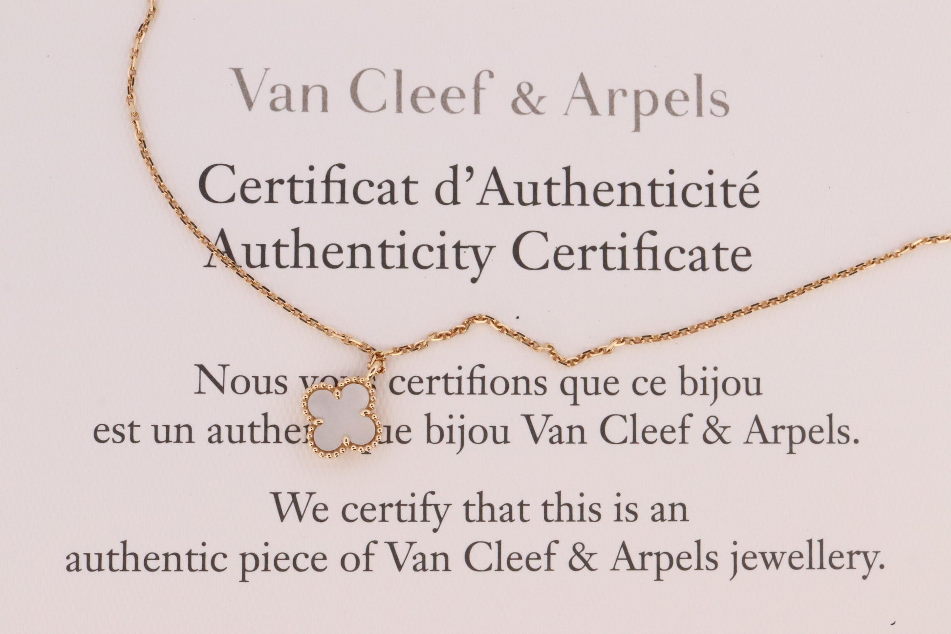 Van Cleef Arpels Alhambra Necklace . Genuine VCA 18k YG Sweet Shell Pendant