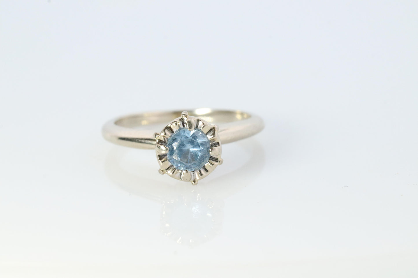 14k Aquamarine ring. Round Aquamarine solitaire ring. Flush set.