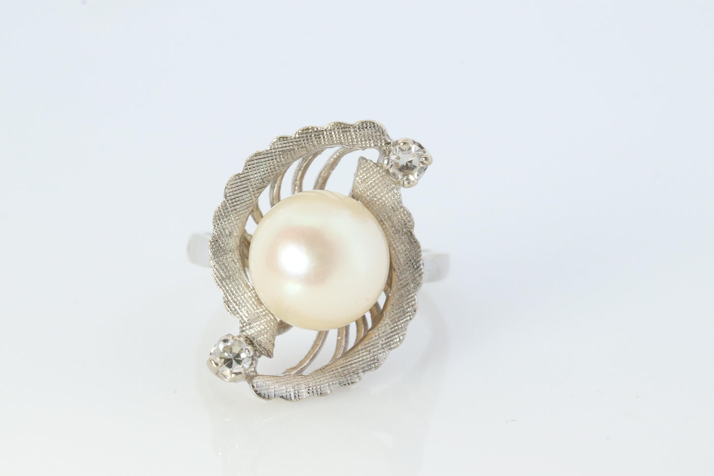 14k Pearl (8mm) and Diamond Solitaire ring. 14k White gold Filigree ring Akoya