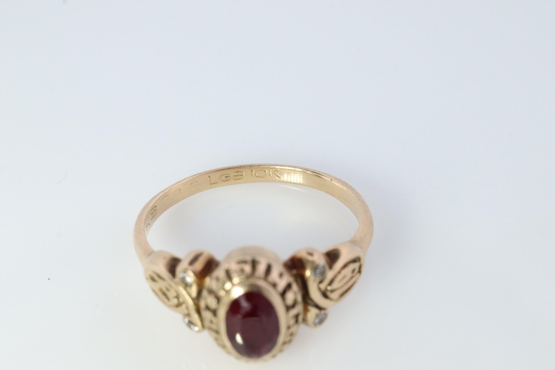 1987 Lockwood High School Class Graduation ring. 10k Gold with LC ruby diamond