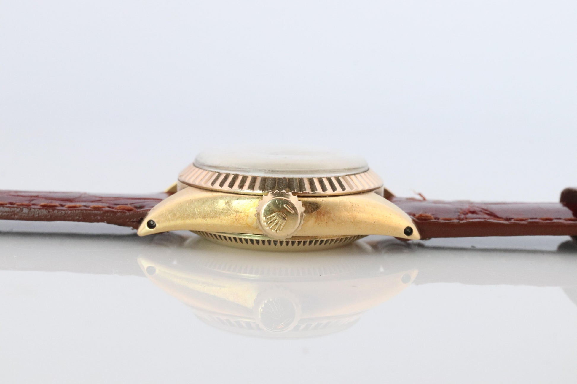 Genuine 18k Rolex 6619 Oyster Perpetual Watch. Ladies ROLEX 18k Yellow Gold.