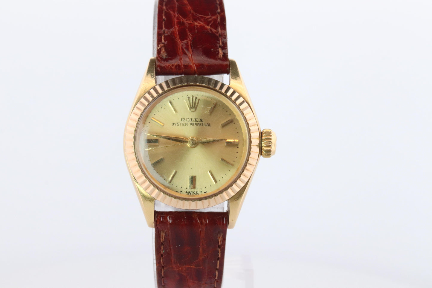 Genuine 18k Rolex 6619 Oyster Perpetual Watch. Ladies ROLEX 18k Yellow Gold.