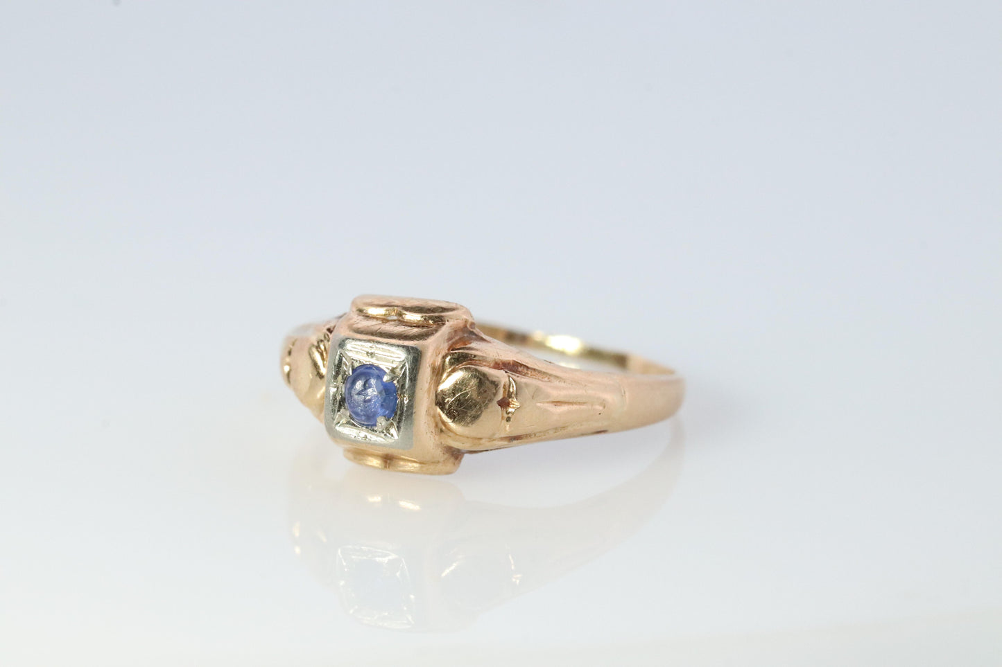 Art Deco Sapphire Ring. 10k Antique square setting ring.