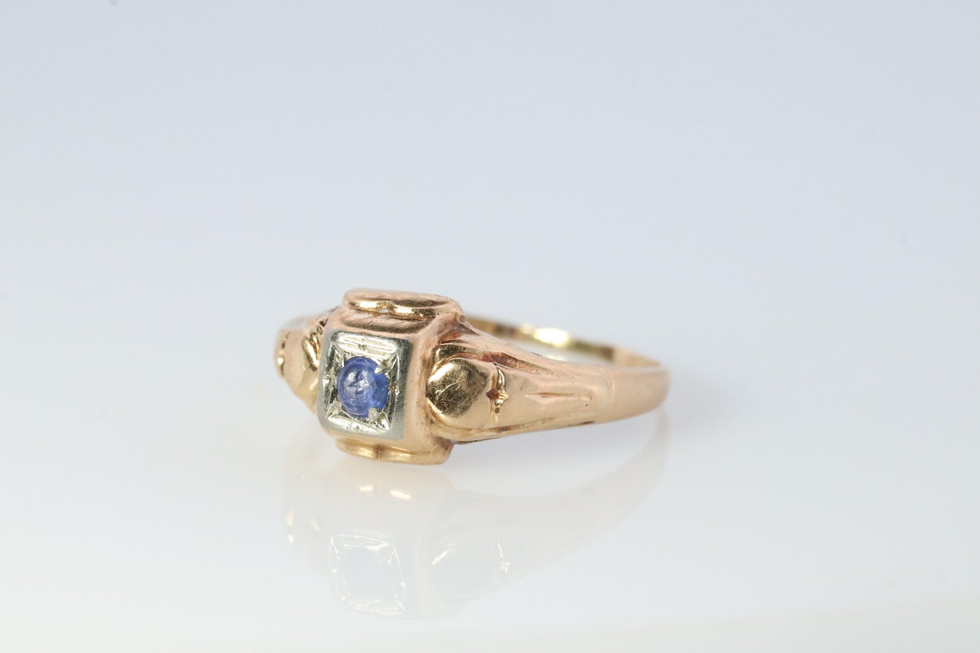 Art Deco Sapphire Ring. 10k Antique square setting ring.