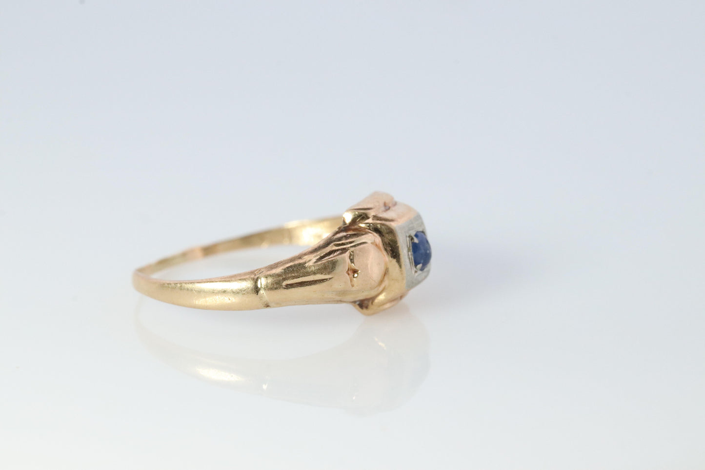 Art Deco Sapphire Ring. 10k Antique square setting ring.