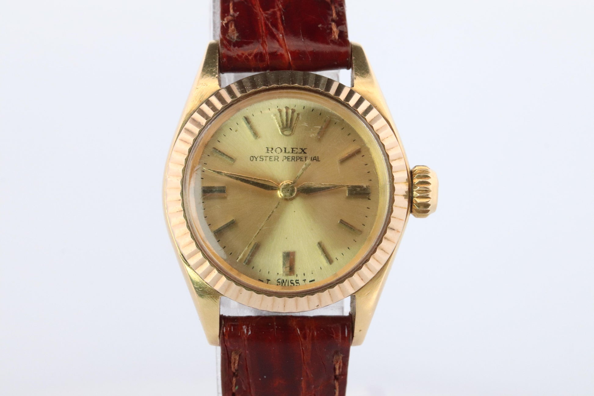 Genuine 18k Rolex 6619 Oyster Perpetual Watch. Ladies ROLEX 18k Yellow Gold.