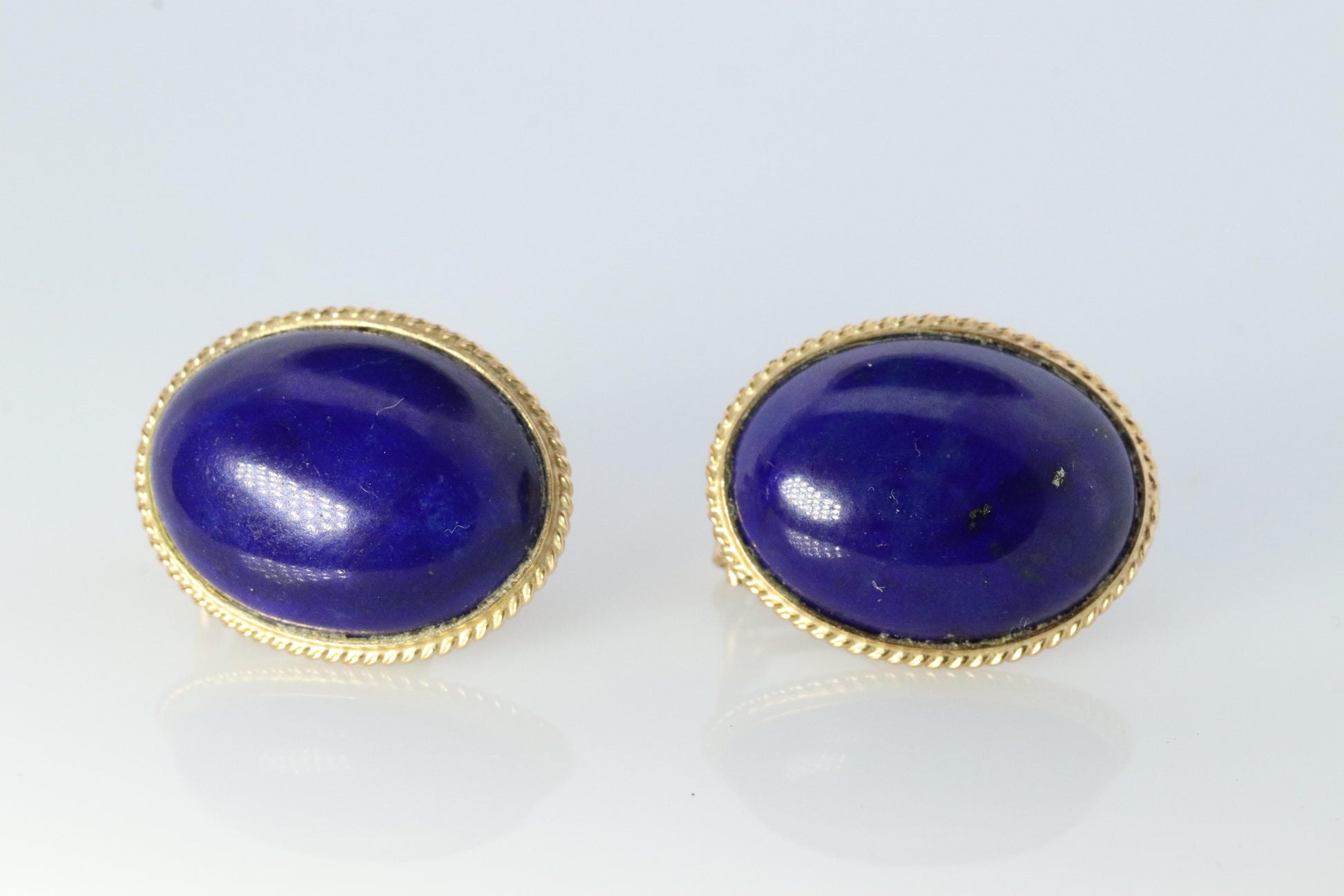 14k Lapis Lazuli  earrings. Cabochon Blue Lapis Lazuli Stud gold earrings.