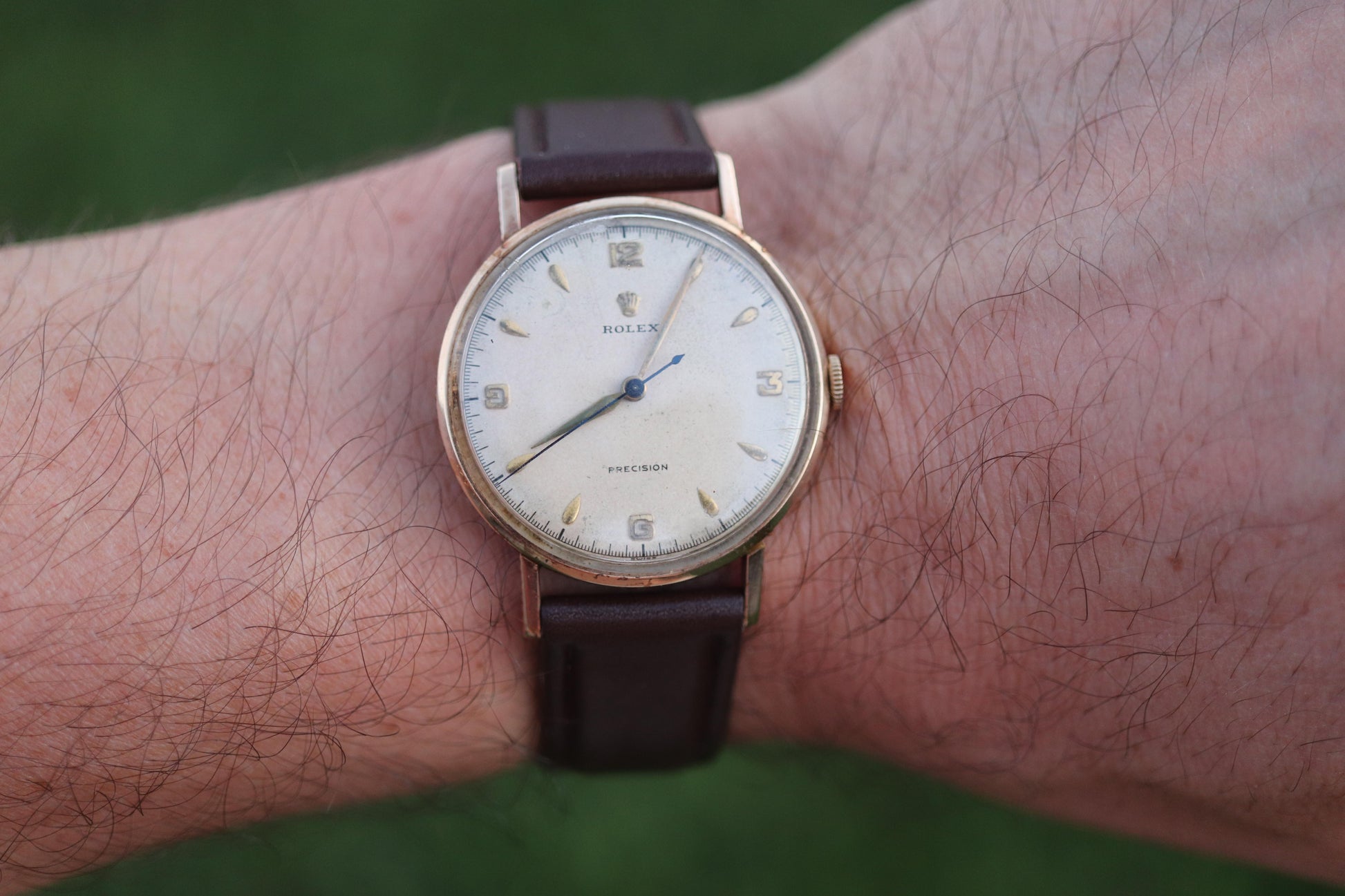 ROLEX Watch. Rolex 9k YG Coin Edge Dress 34mm 1950s Watch.