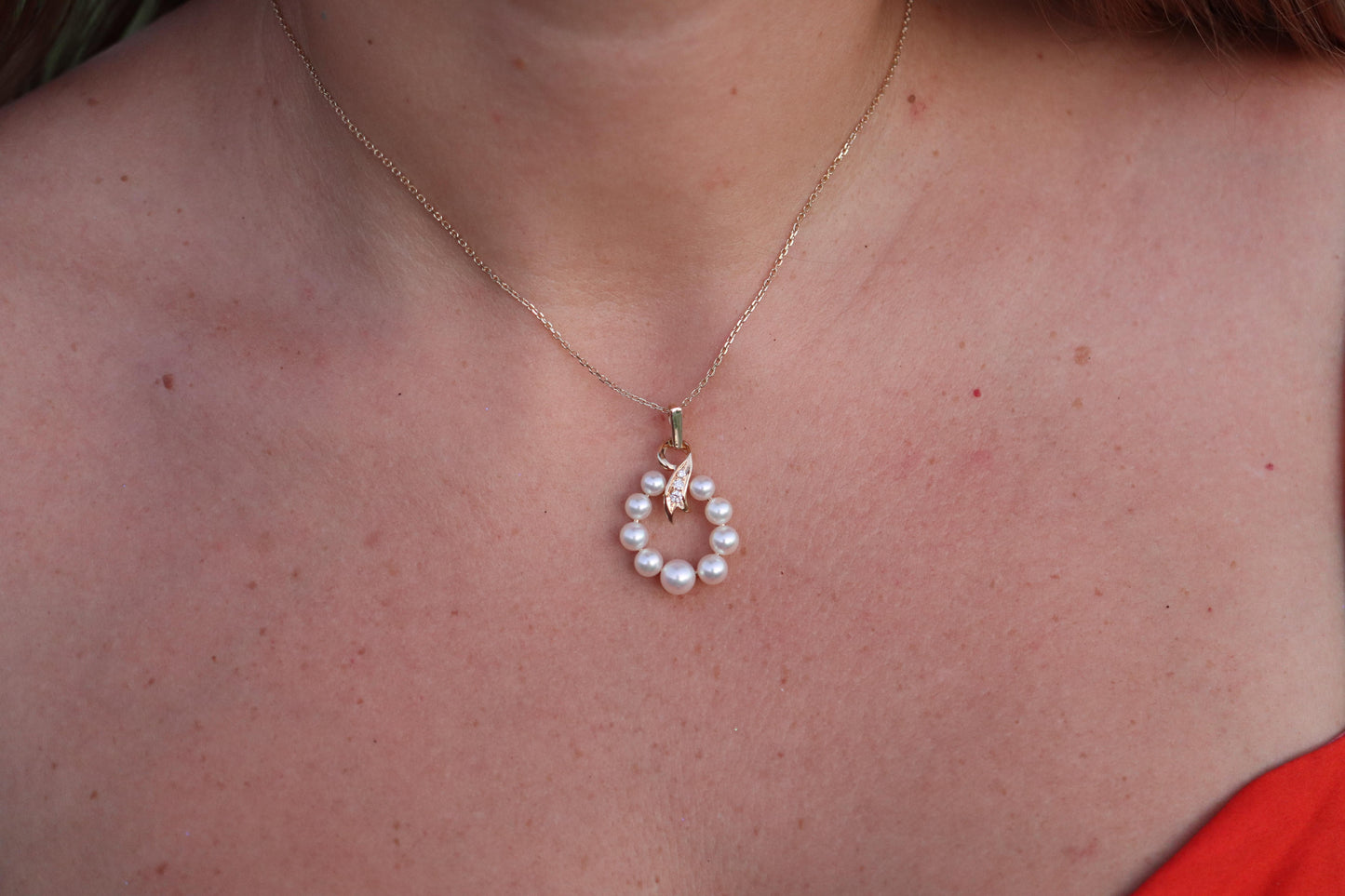 Mikimoto Pendant. Vintage 14k Yellow Gold Mikimoto Pearl Diamond Necklace wreath
