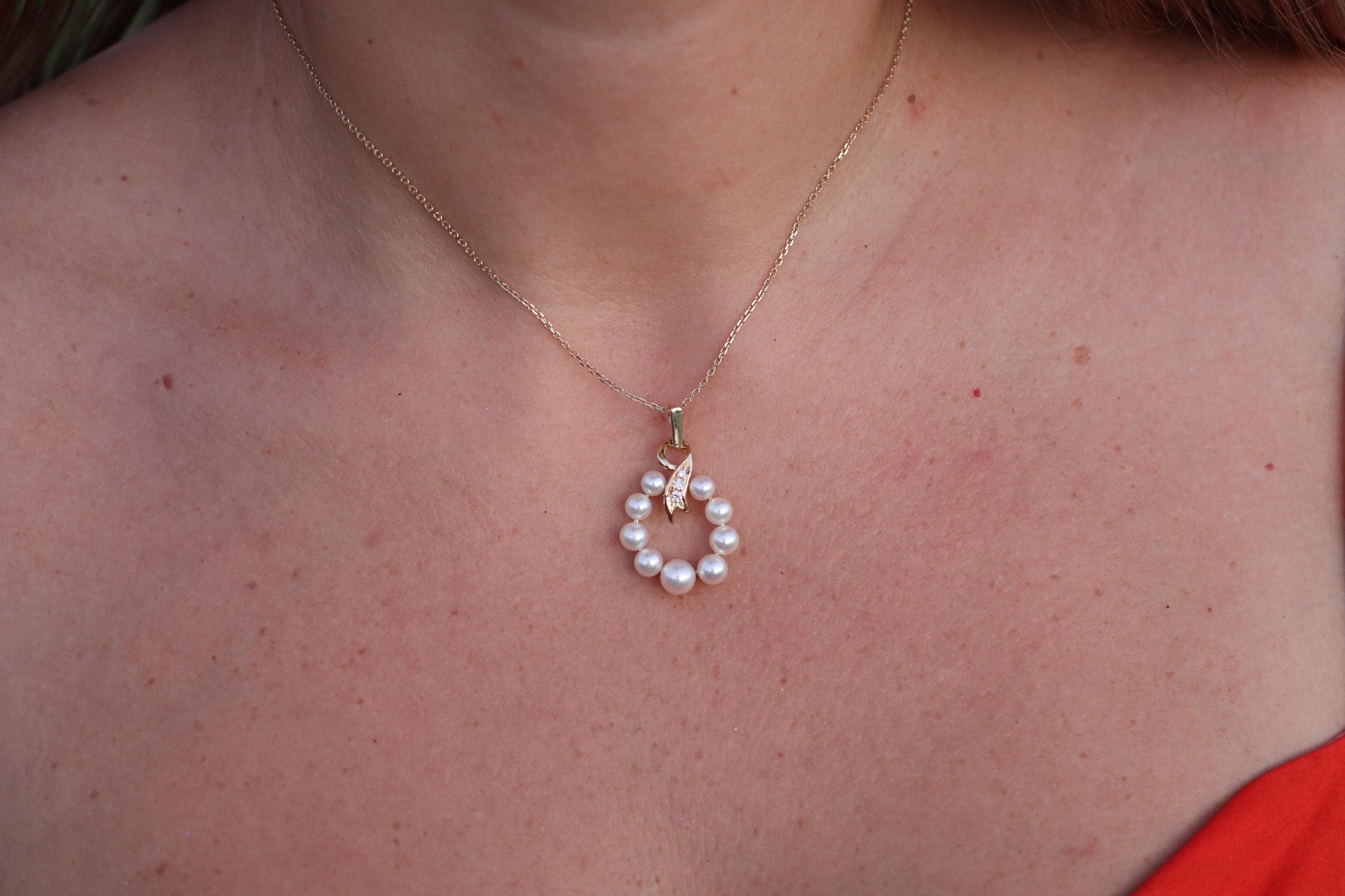 Mikimoto Pendant. Vintage 14k Yellow Gold Mikimoto Pearl Diamond Necklace wreath