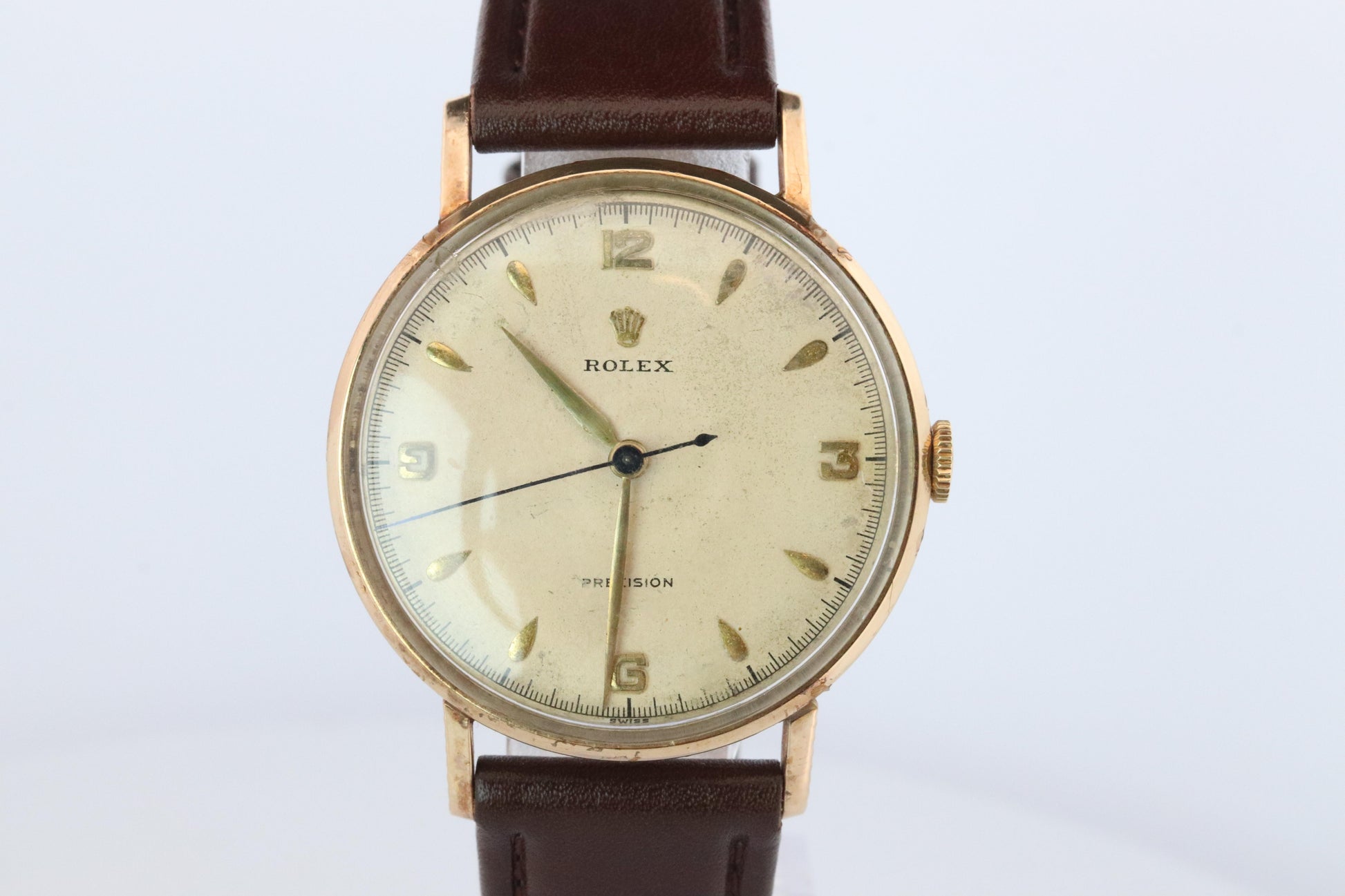 ROLEX Watch. Rolex 9k YG Coin Edge Dress 34mm 1950s Watch.