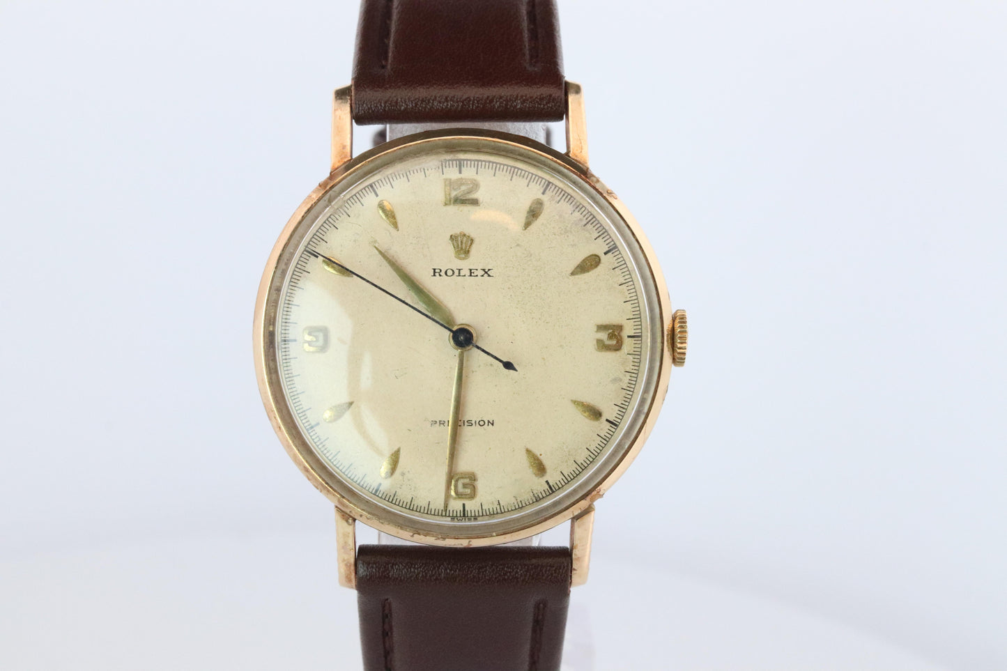 ROLEX Watch. Rolex 9k YG Coin Edge Dress 34mm 1950s Watch.