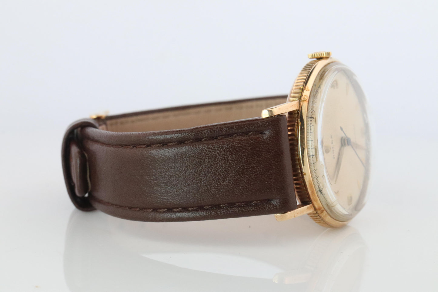ROLEX Watch. Rolex 9k YG Coin Edge Dress 34mm 1950s Watch.