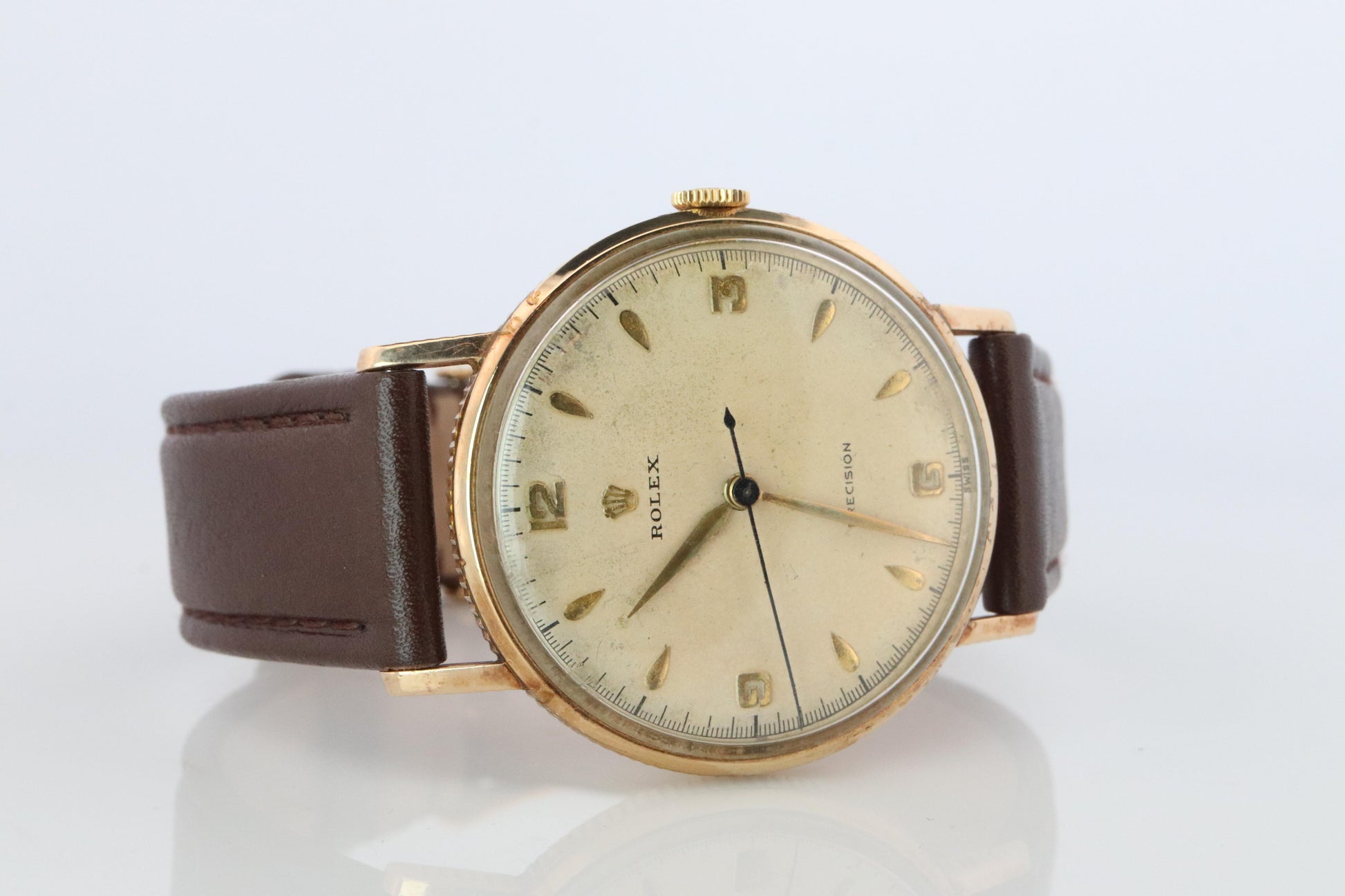 ROLEX Watch. Rolex 9k YG Coin Edge Dress 34mm 1950s Watch.