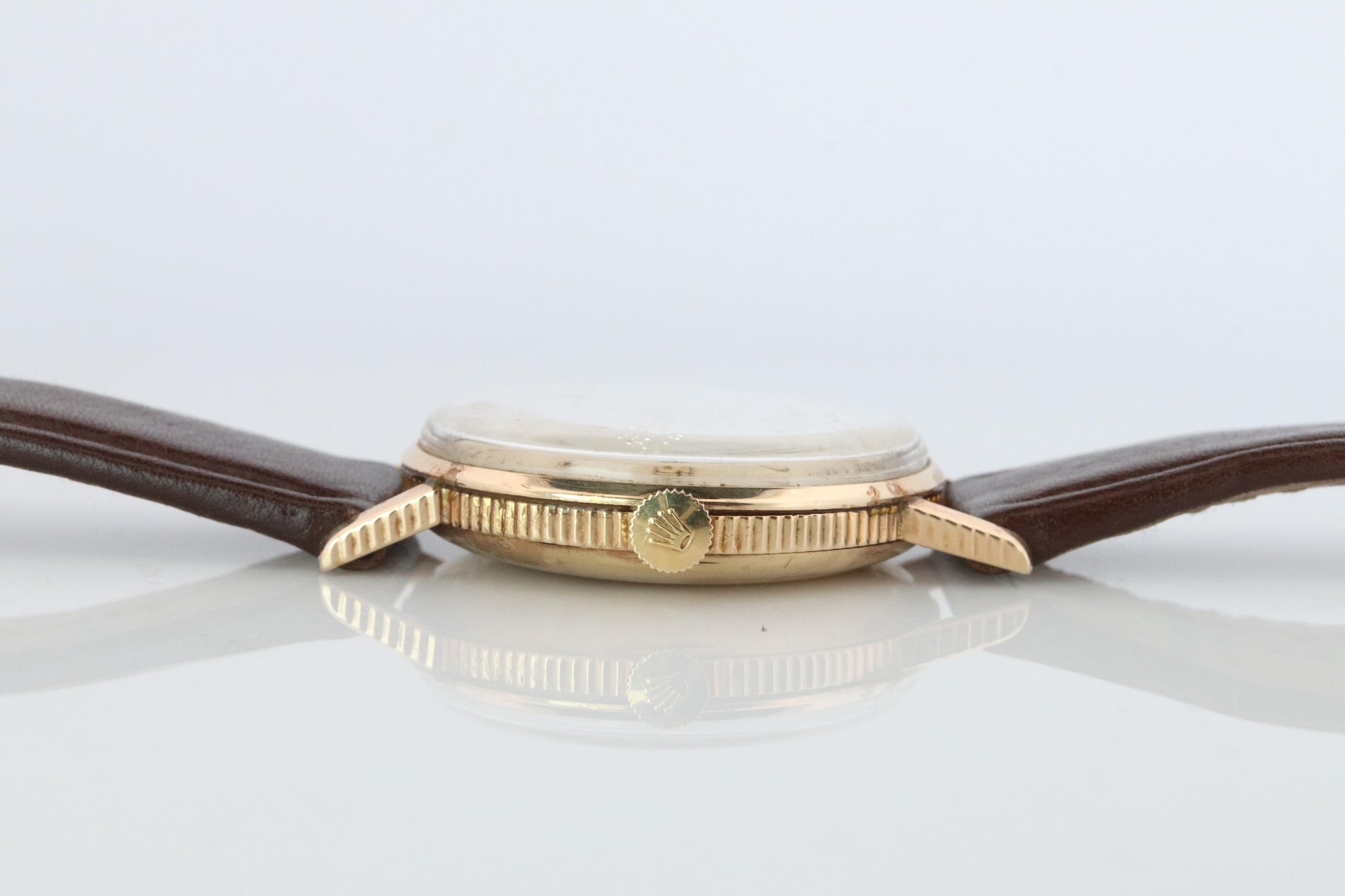 ROLEX Watch. Rolex 9k YG Coin Edge Dress 34mm 1950s Watch.