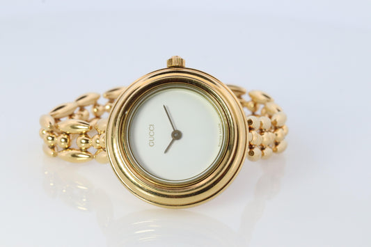 Vintage GUCCI Quartz 11/12.2  Watch Timepiece. Gucci Ladies Gold watch BOX