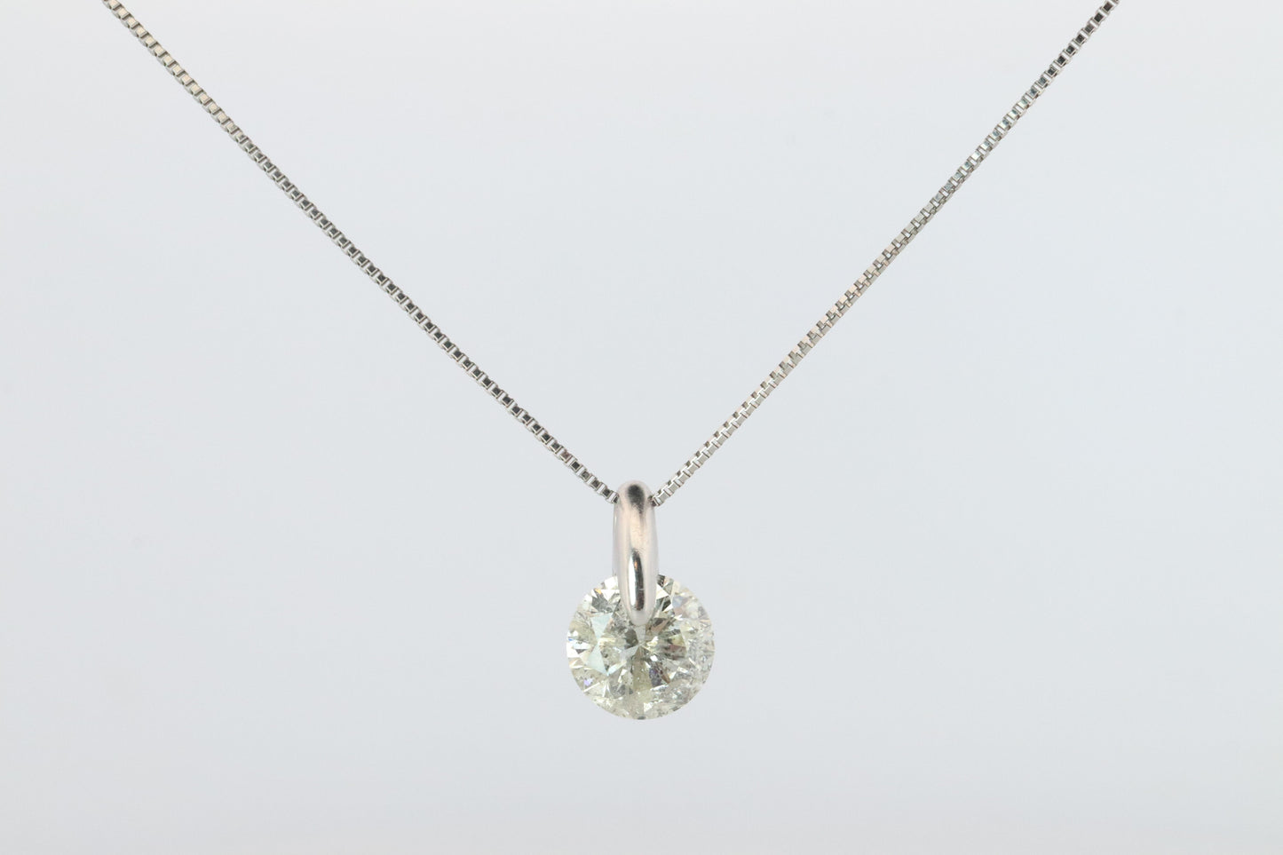 Large Diamond solitaire pendant. Platinum Pt900 Natural Diamond 2CT Necklace