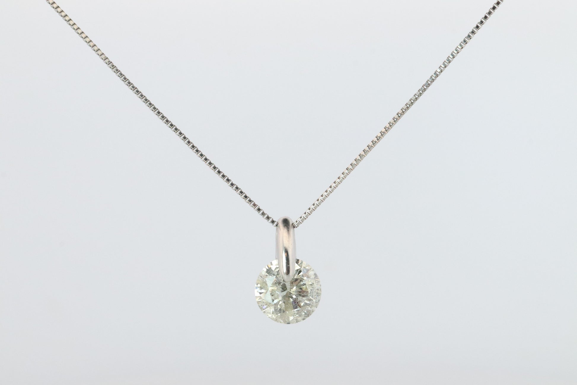 Large Diamond solitaire pendant. Platinum Pt900 Natural Diamond 2CT Necklace